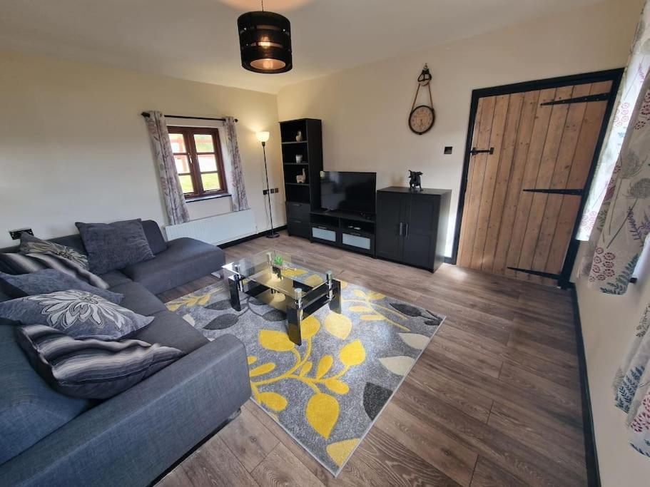 Swallows Nest - With Hot Tub Holiday home *